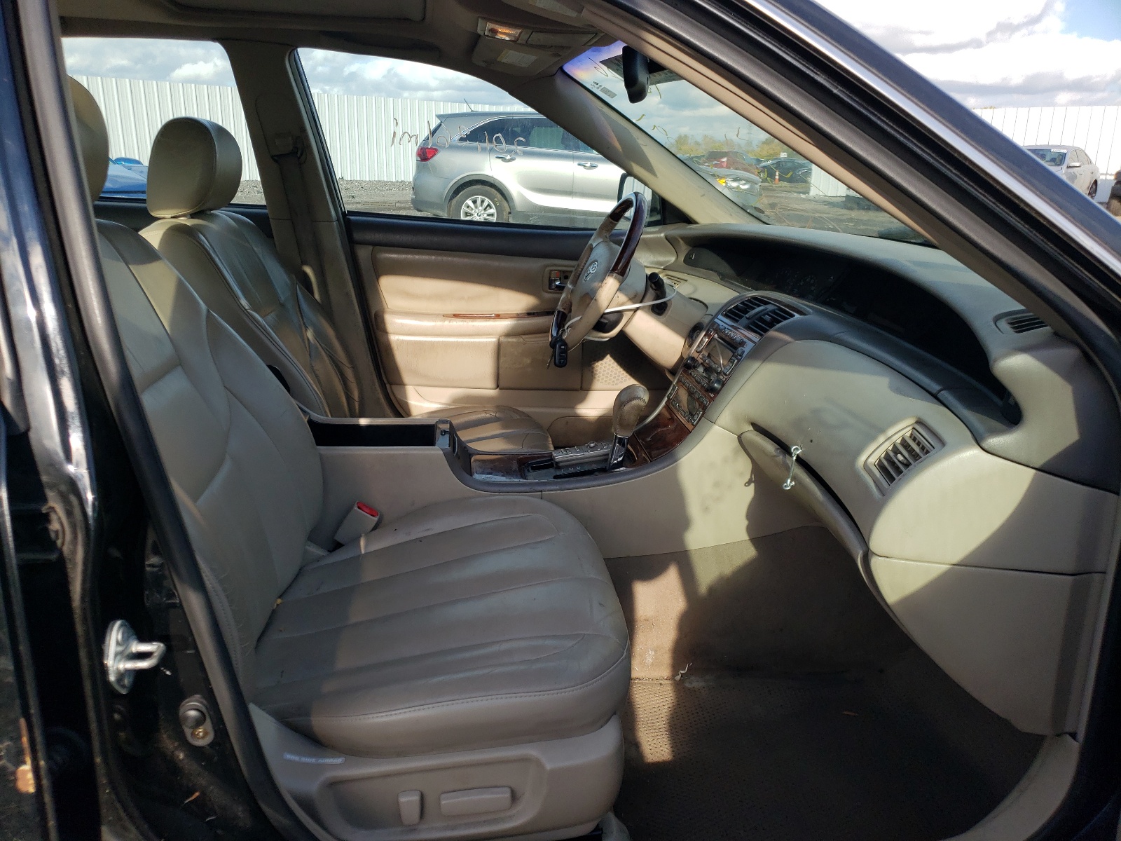 Photo 5 from auction – 2003 TOYOTA AVALON XL with VIN 4T1BF28B43U299851