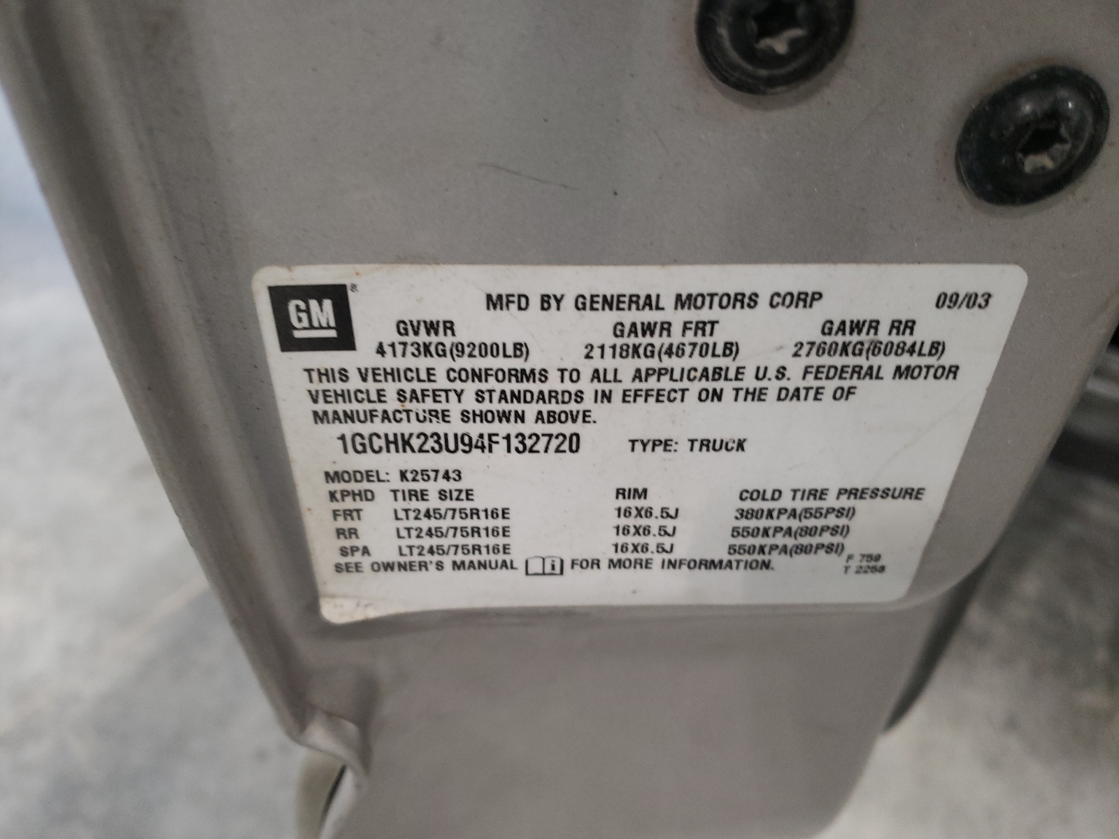 Zdjęcie 10 z aukcji – 2004 CHEVROLET SILVERADO z VIN 1GCHK23U94F132720