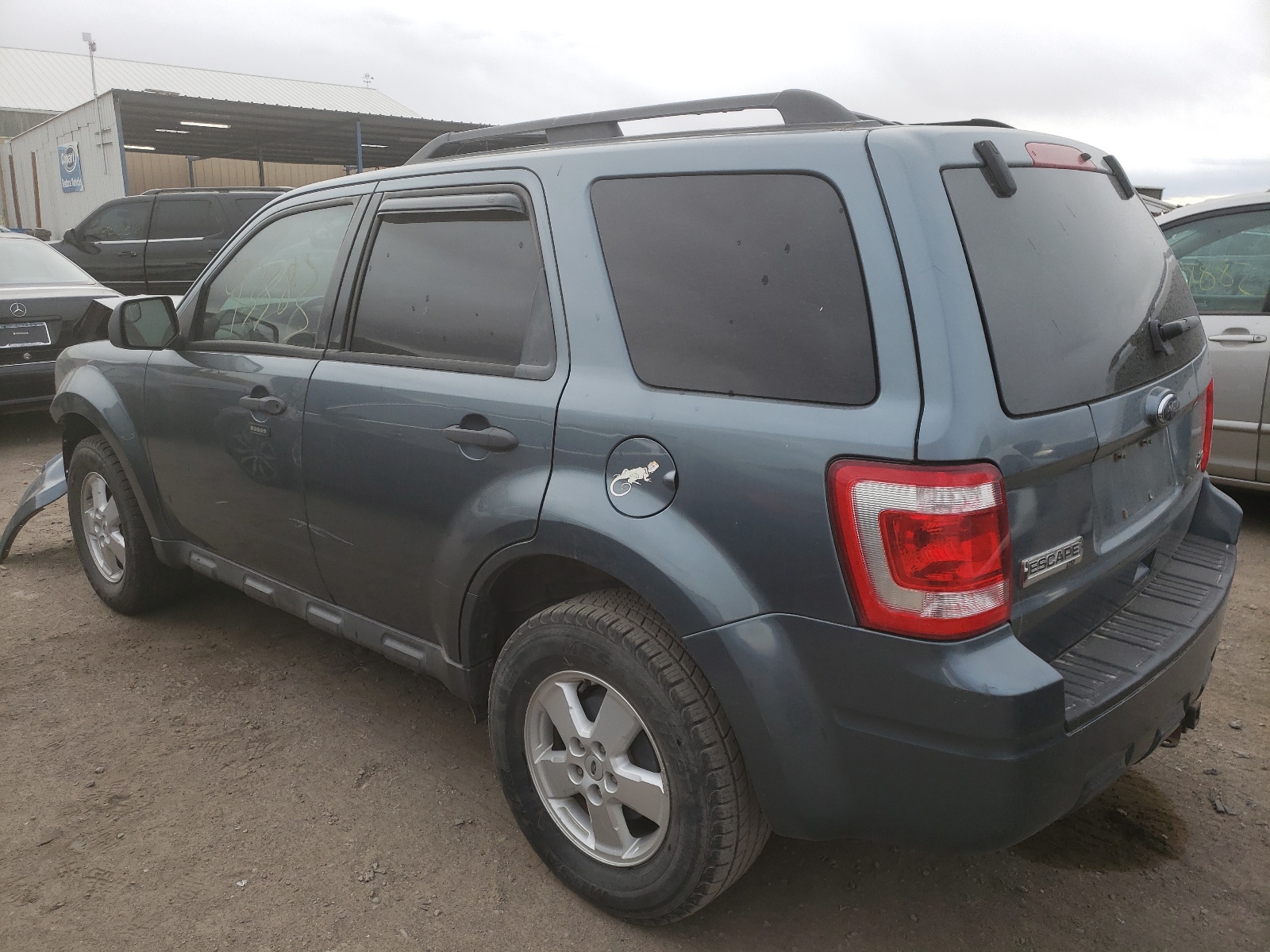 Photo 3 from auction – 2010 FORD ESCAPE XLT with VIN 1FMCU0DG8AKA44807