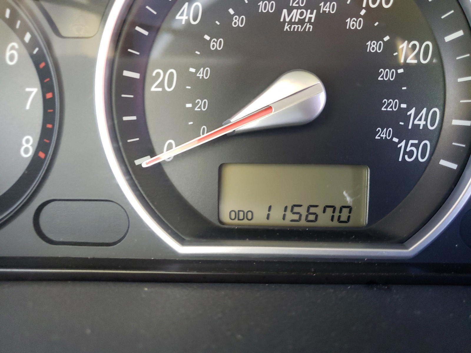 Photo 8 from auction – 2008 HYUNDAI SONATA with VIN 5NPEU46C98H346937