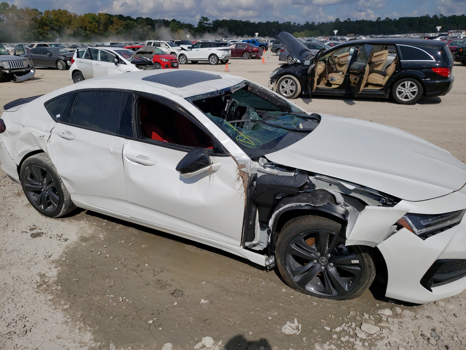 Photo 9 from auction – 2021 ACURA TLX TECH A with VIN 19UUB5F51MA011506