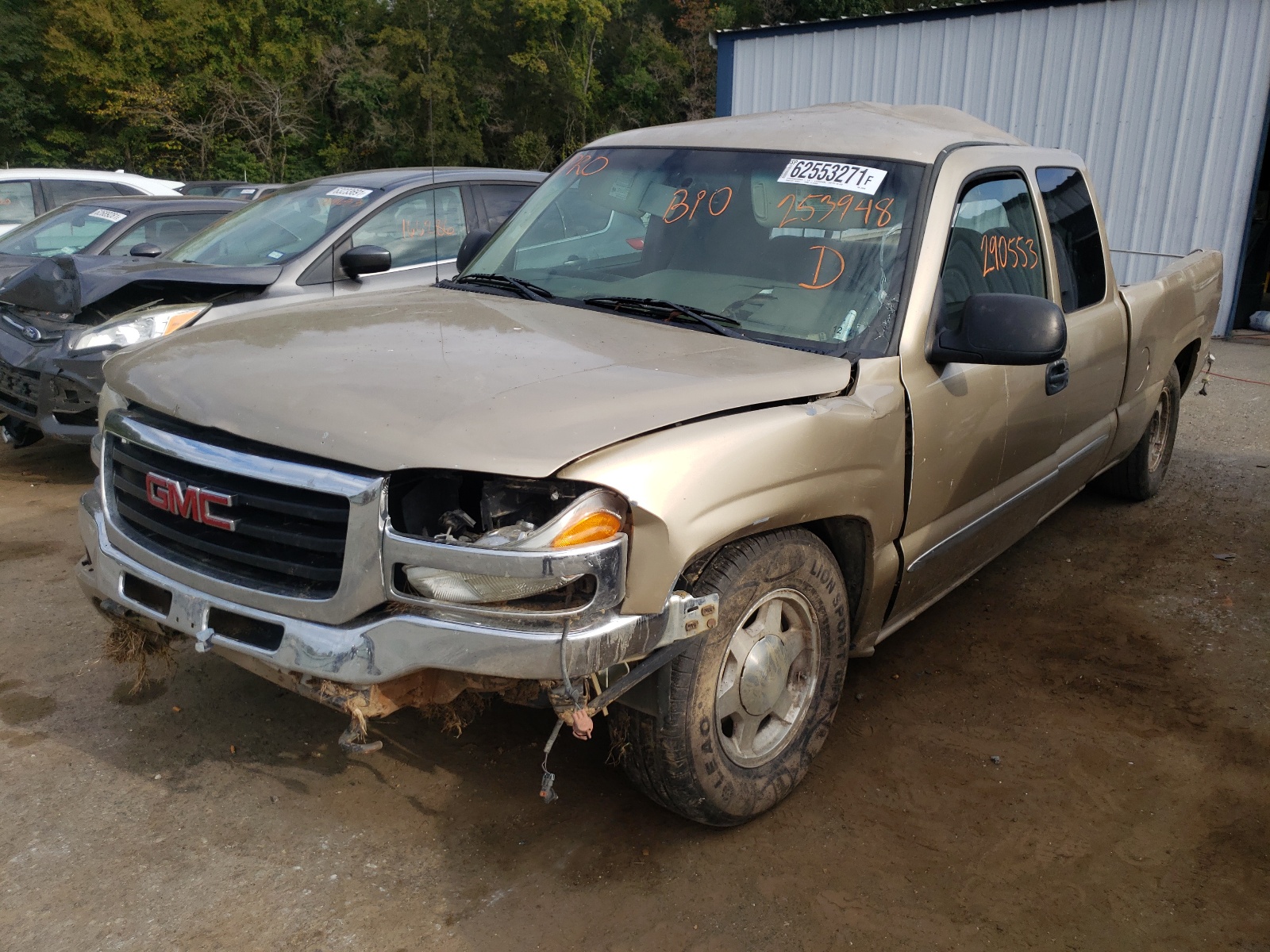 Zdjęcie 2 z aukcji – 2004 GMC NEW SIERRA z VIN 2GTEC19T841253948