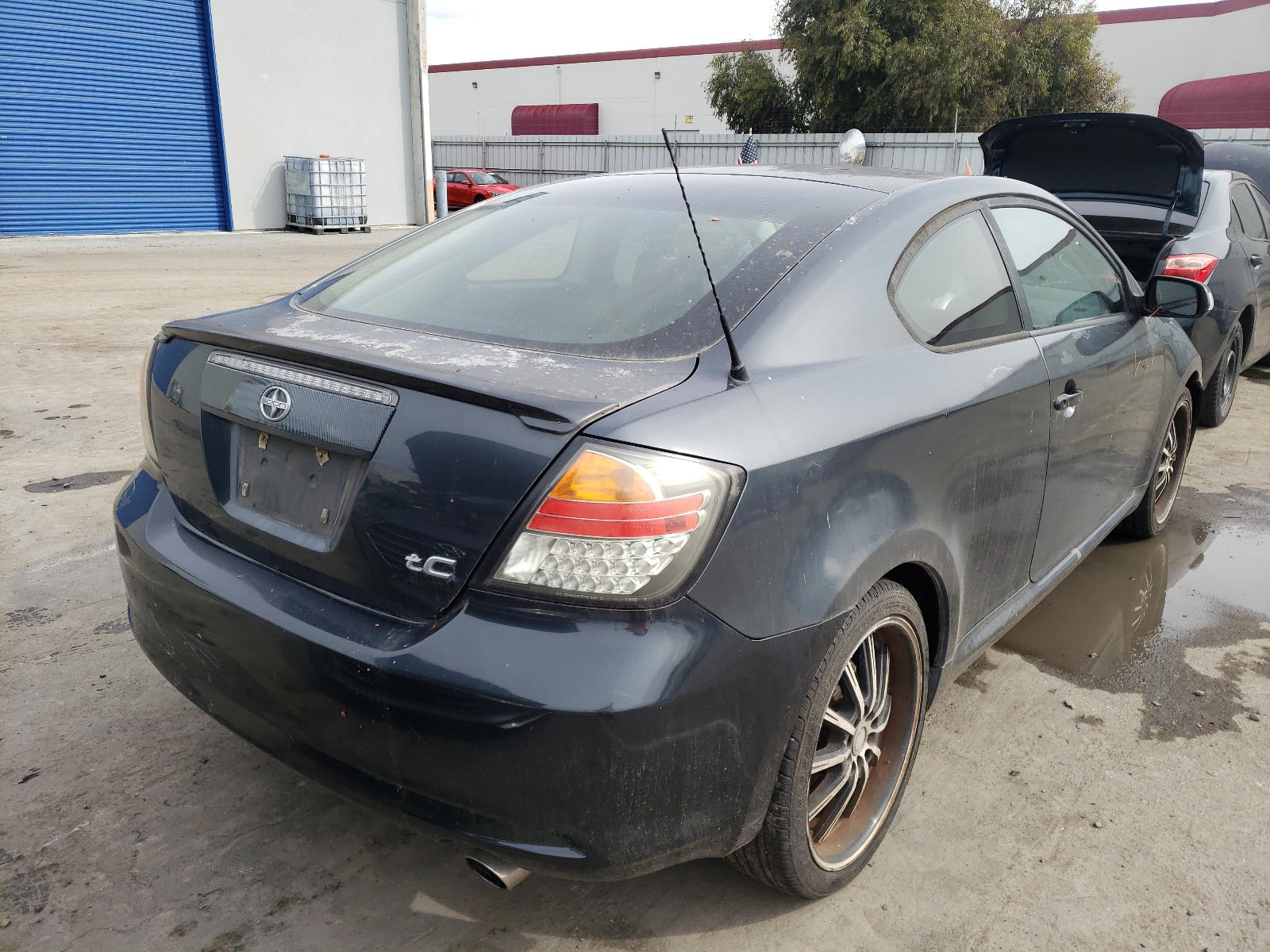 Photo 4 from auction – 2006 SCION SCION with VIN JTKDE167X60101688
