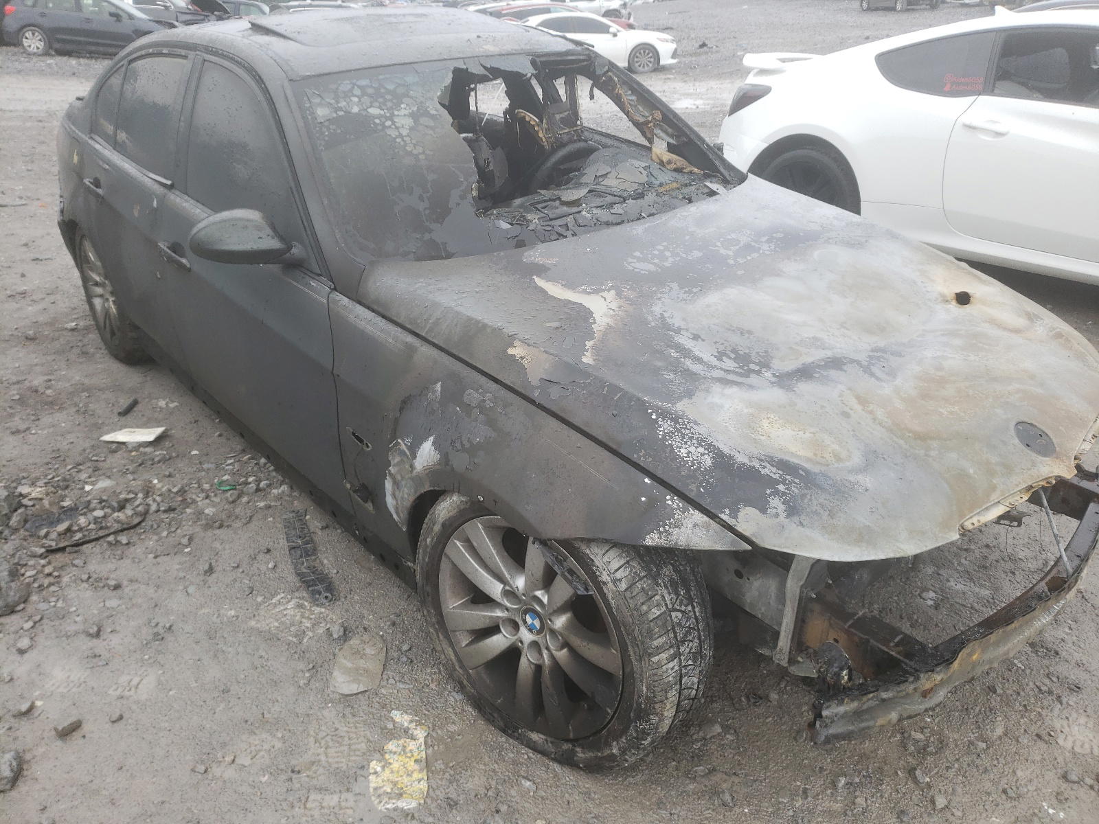 BMW 328 I 2008 with VIN WBAVA37548NL43931 - Photo from auction