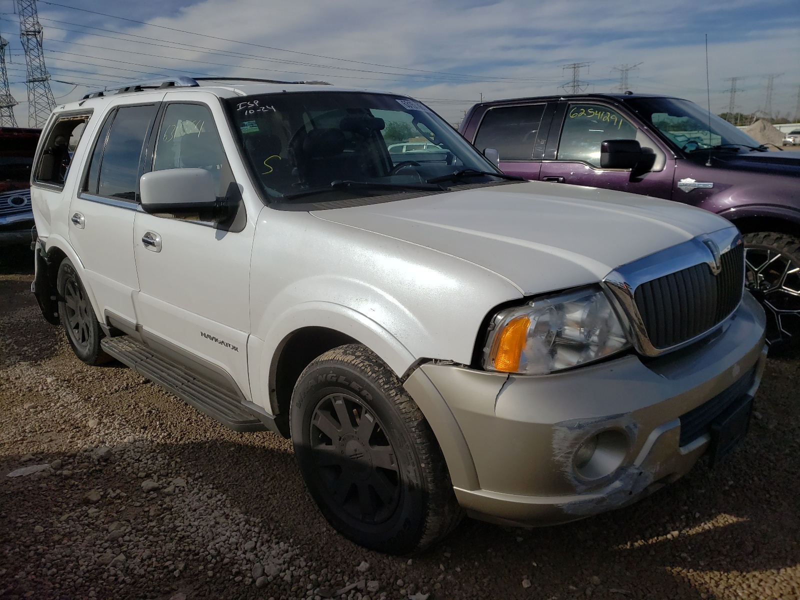 Photo 1 from auction – 2003 LINCOLN NAVIGATOR with VIN 5LMFU28R13LJ32239