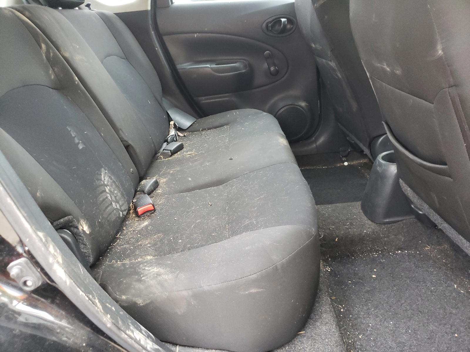 Photo 6 from auction – 2017 NISSAN VERSA NOTE with VIN 3N1CE2CP3HL376941