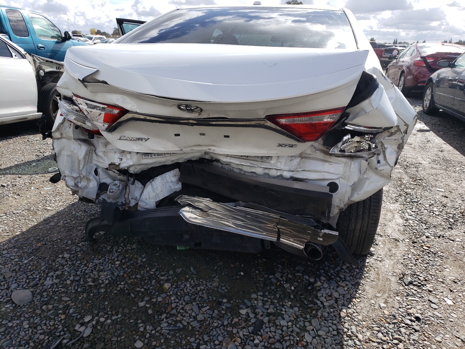Photo 9 from auction – 2017 TOYOTA CAMRY LE with VIN 4T1BF1FK6HU346690
