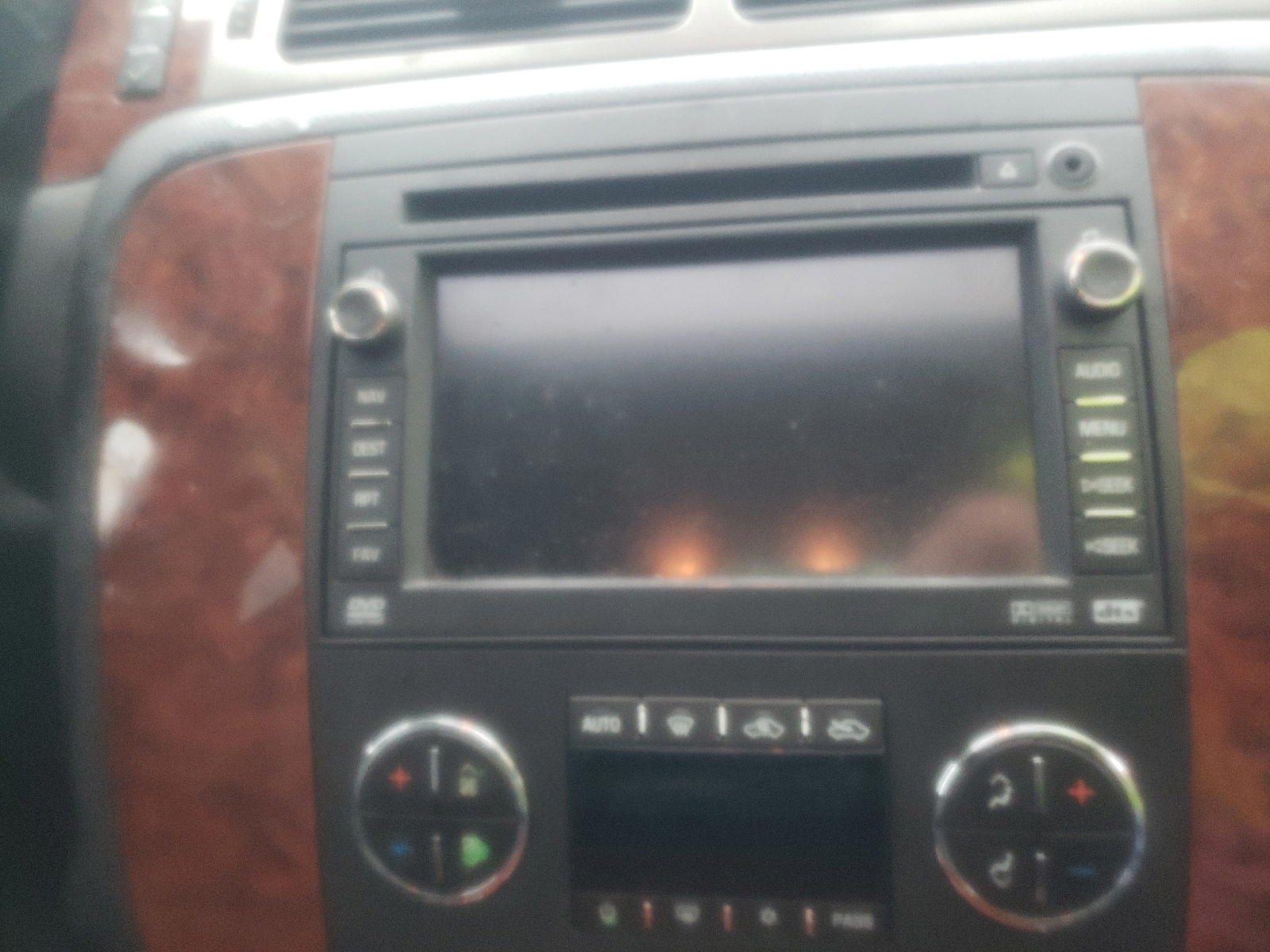 Photo 9 from auction – 2009 CHEVROLET AVALANCHE with VIN 3GNFK32349G112863