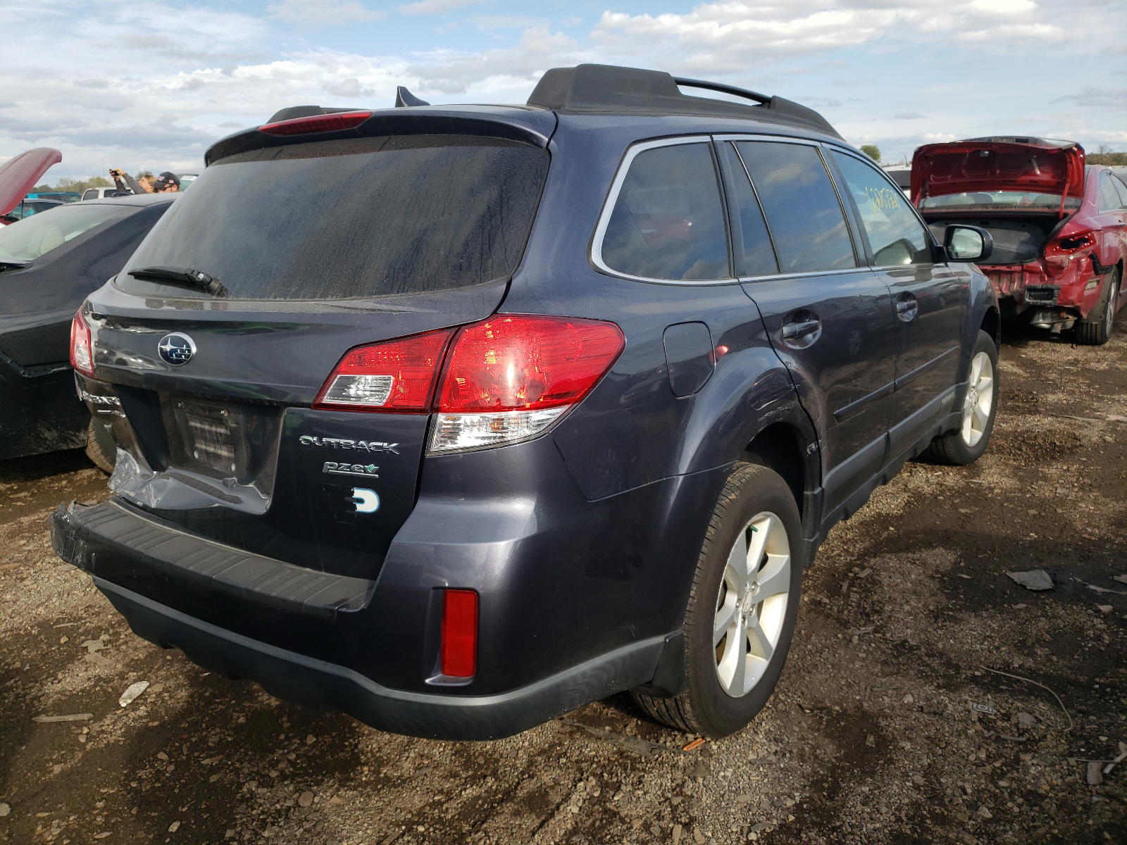 Photo 4 from auction – 2014 SUBARU OUTBACK 2. with VIN 4S4BRBDC5E3200081