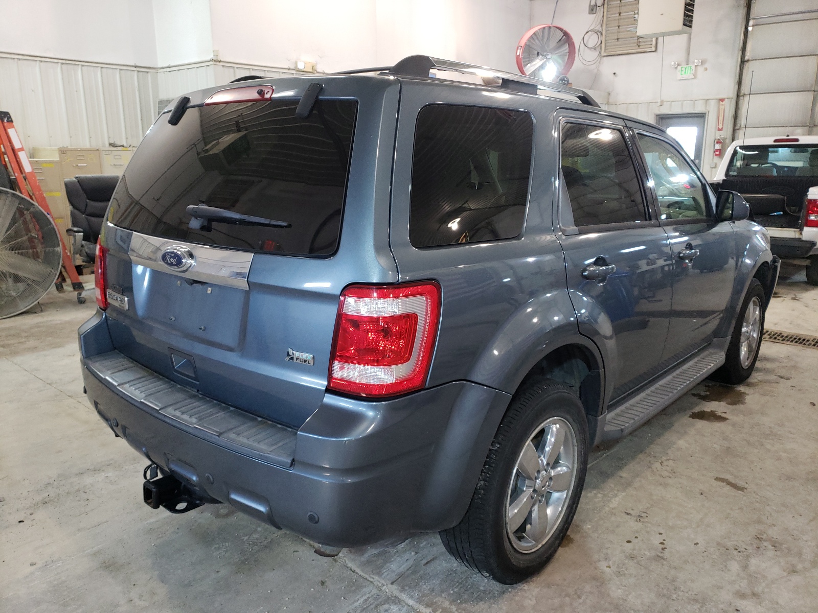 Фото 4 с аукциона – 2011 FORD ESCAPE LIM с VIN 1FMCU9EG4BKA55873