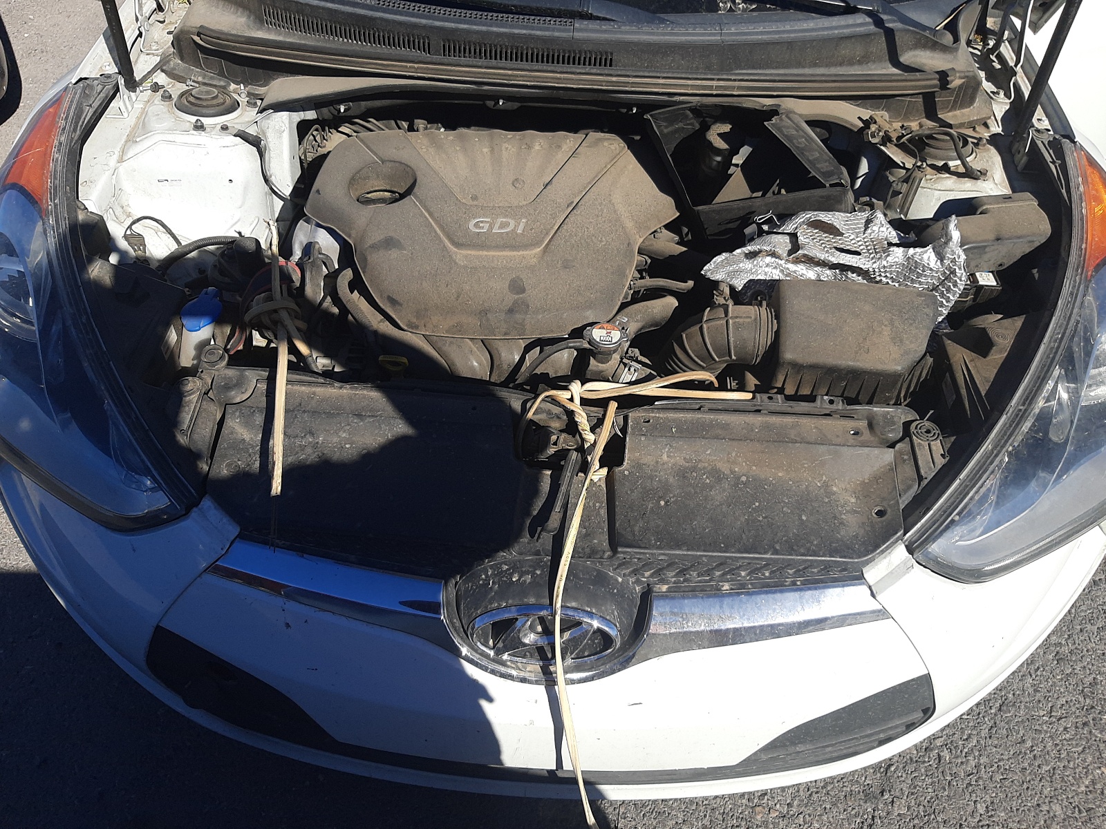 Photo 7 from auction – 2015 HYUNDAI VELOSTER with VIN KMHTC6AD6FU228493