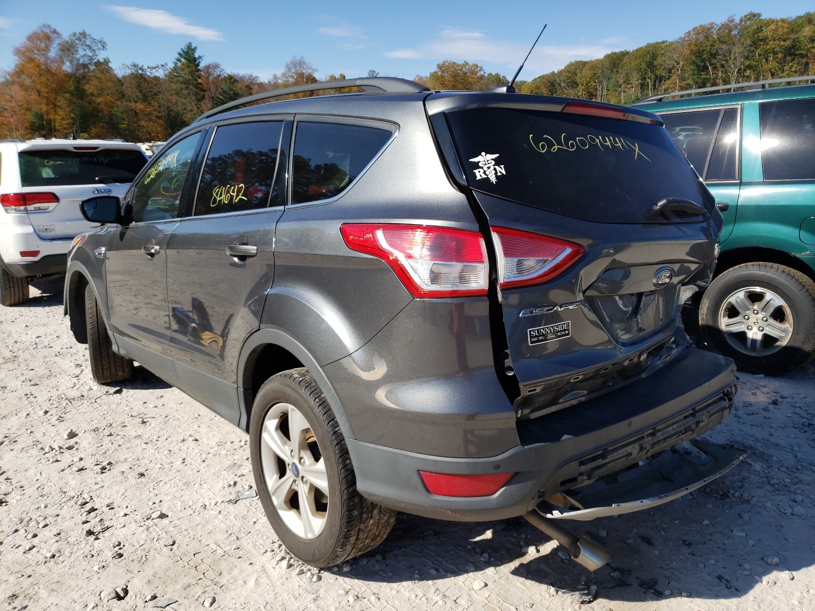 Photo 3 from auction – 2016 FORD ESCAPE SE with VIN 1FMCU9GX0GUC16583
