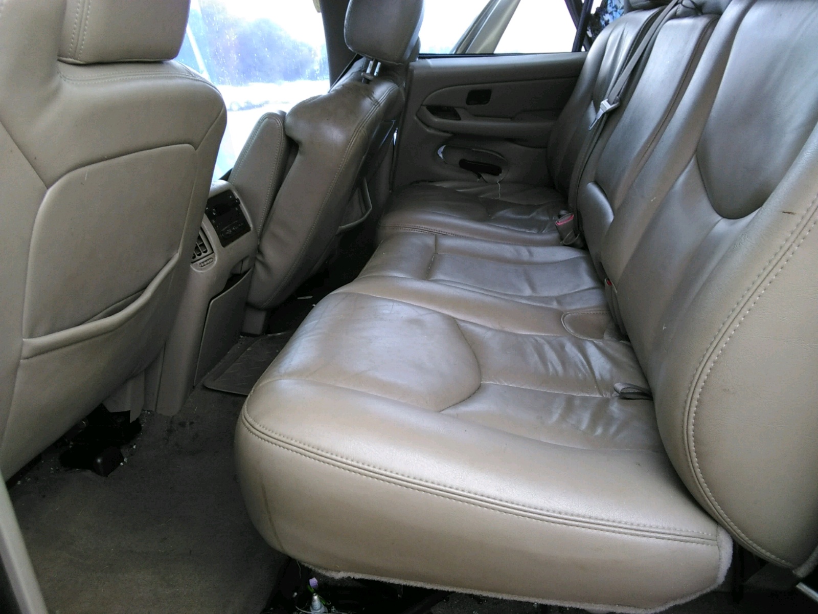 Photo 6 from auction – 2006 GMC NEW SIERRA with VIN 2GTEK13Z661357079