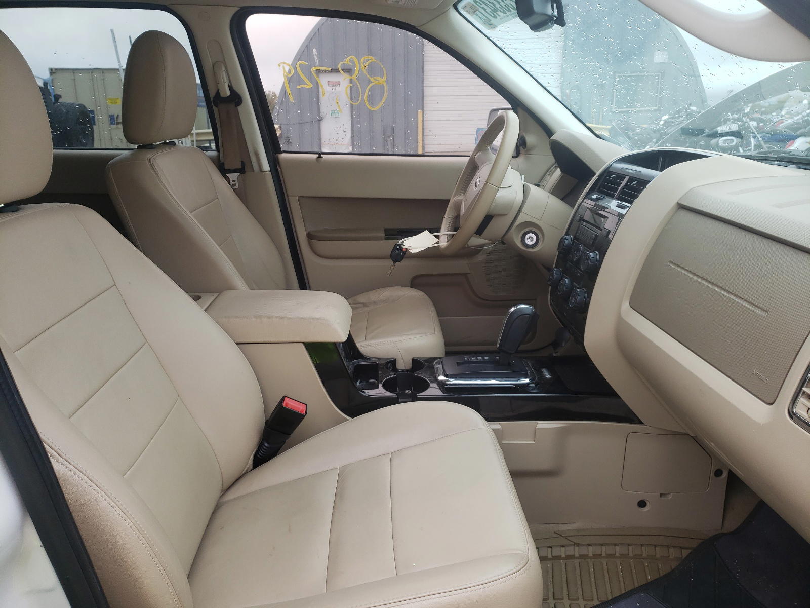 Photo 5 from auction – 2012 FORD ESCAPE LIM with VIN 1FMCU0EG2CKC05055