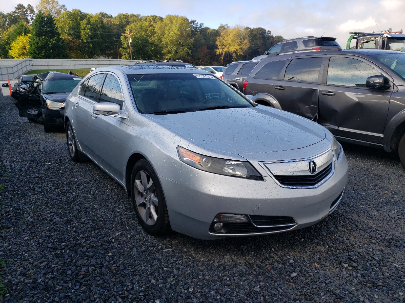 Фото 1 с аукциона – 2012 ACURA TL с VIN 19UUA8F22CA015976