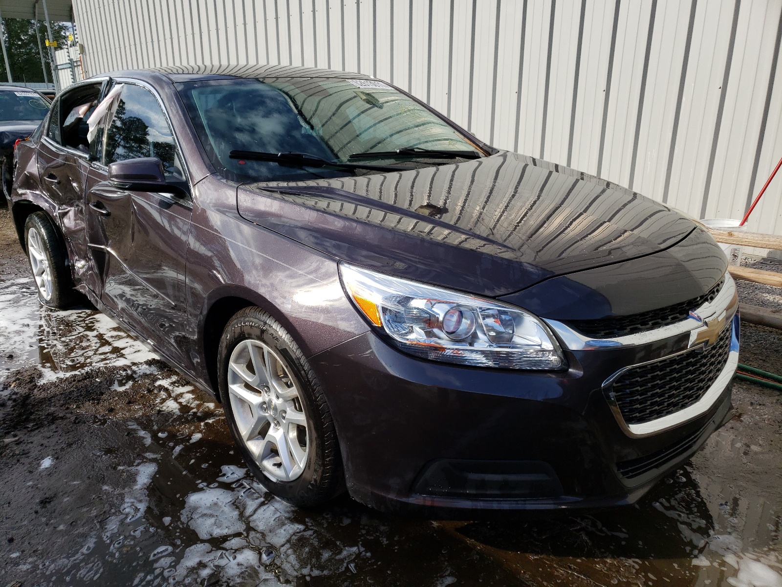 CHEVROLET MALIBU 1LT 2015 with VIN 1G11C5SL6FF167302 - Photo from auction