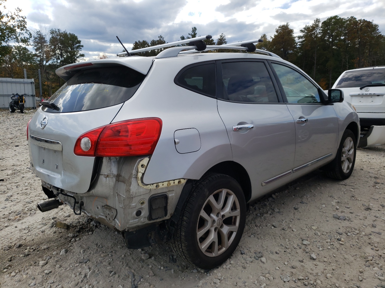 Photo 4 from auction – 2012 NISSAN ROGUE S with VIN JN8AS5MV2CW355761