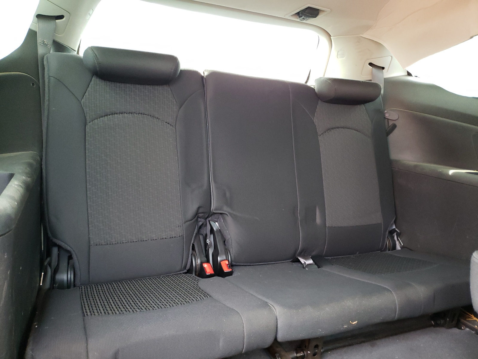 Photo 9 from auction – 2011 CHEVROLET TRAVERSE L with VIN 1GNKRGEDXBJ183379