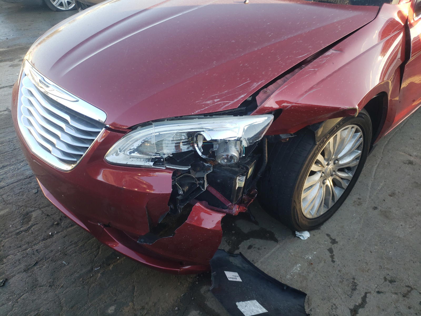 Photo 9 from auction – 2011 CHRYSLER 200 LIMITE with VIN 1C3BC2FGXBN582067