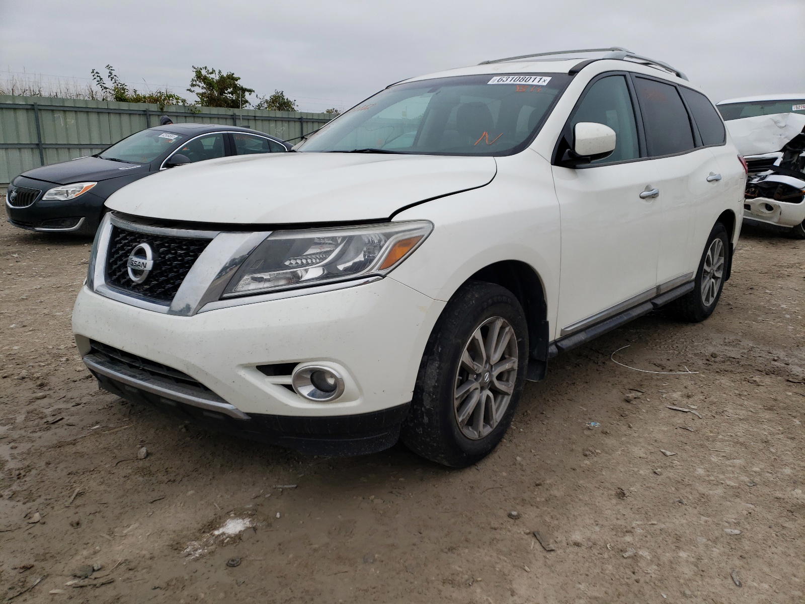 Photo 2 from auction – 2014 NISSAN PATHFINDER with VIN 5N1AR2MM1EC629982