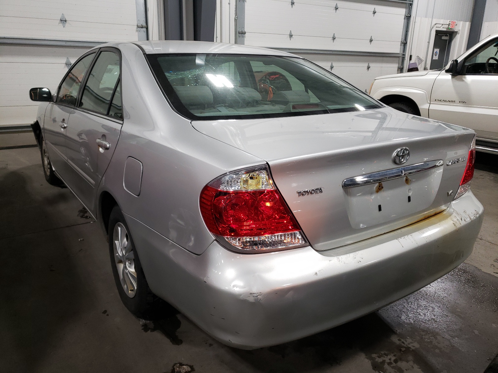 Photo 3 from auction – 2006 TOYOTA CAMRY LE with VIN 4T1BF32K86U112131