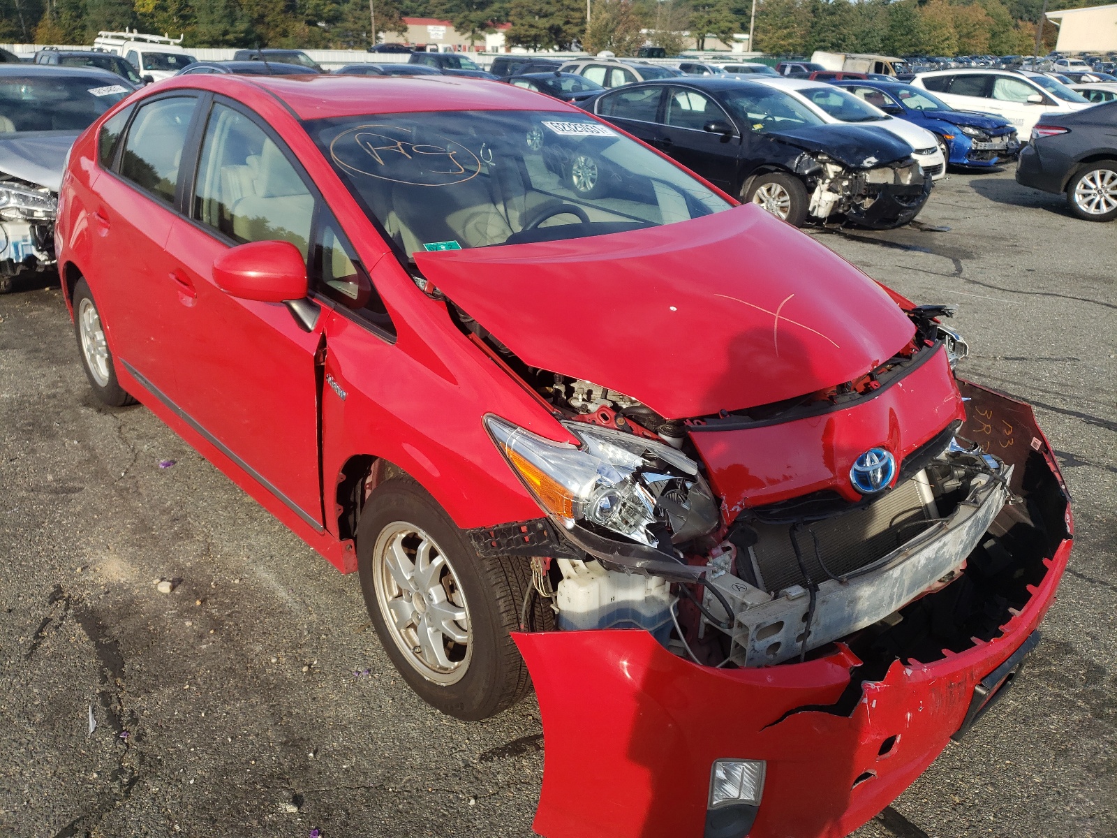 TOYOTA PRIUS 2010 مع رقم تعريف المركبة JTDKN3DU2A0243111 - صورة من المزاد