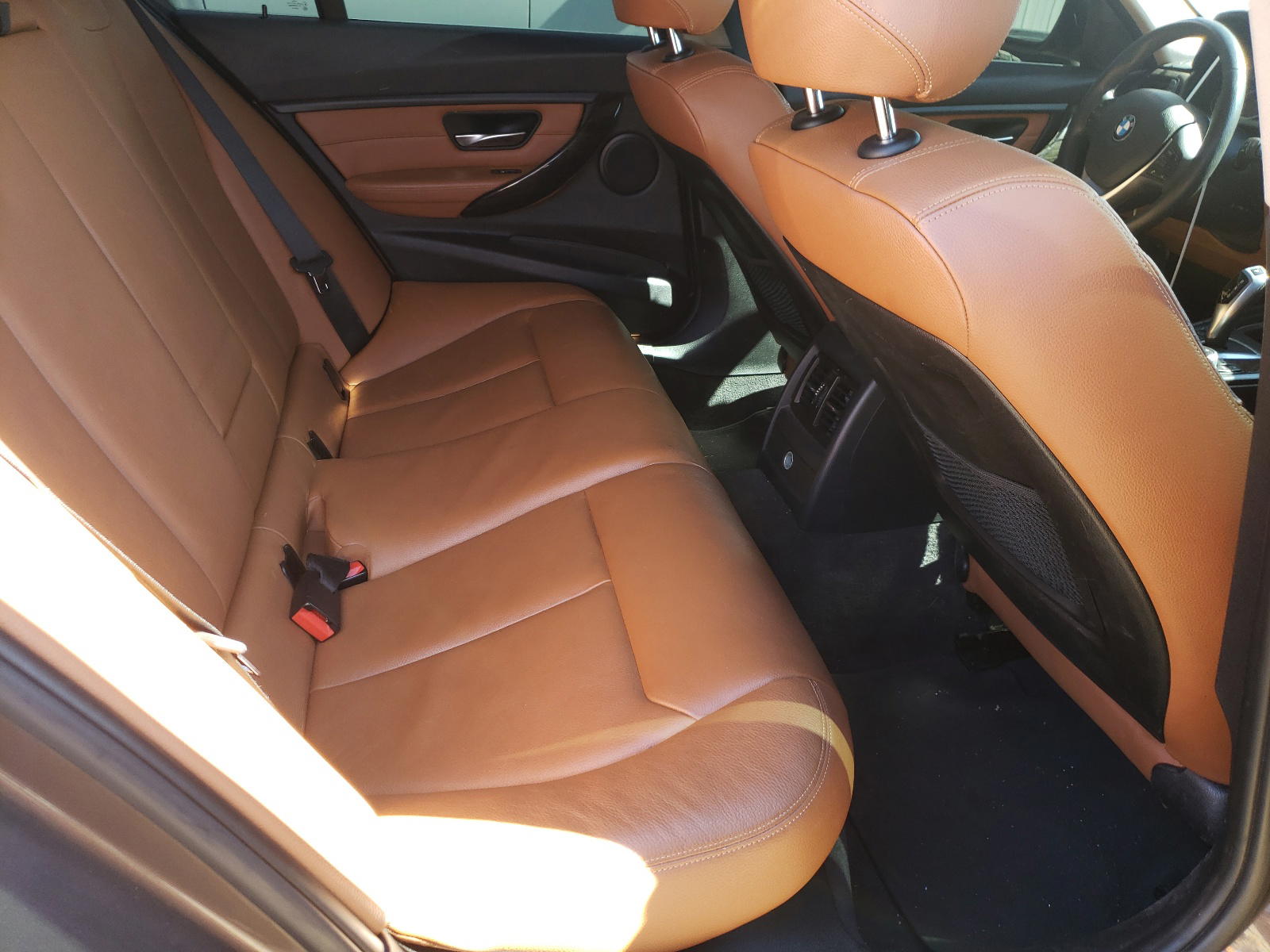 Photo 6 from auction – 2014 BMW 328 I with VIN WBA3A5G58ENP28522