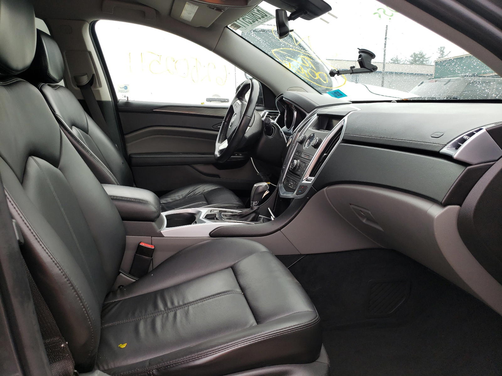 Photo 5 from auction – 2011 CADILLAC SRX with VIN 3GYFNGEY7BS514677