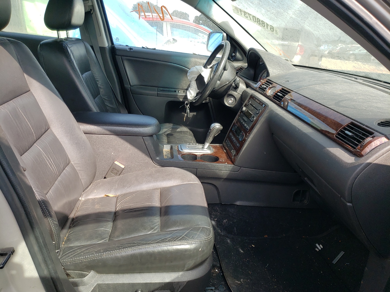 Photo 5 from auction – 2006 FORD FIVE HUNDR with VIN 1FAFP25196G137303