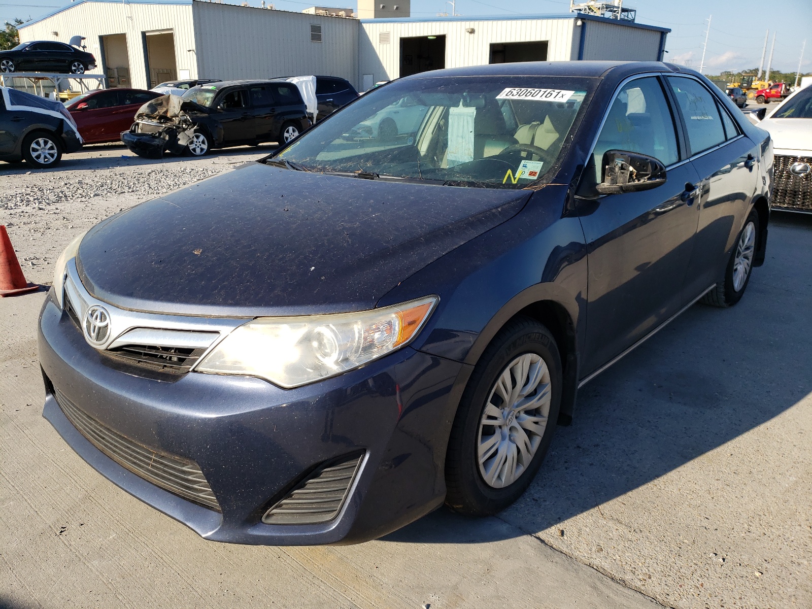 Photo 2 from auction – 2014 TOYOTA CAMRY L with VIN 4T4BF1FK5ER418609