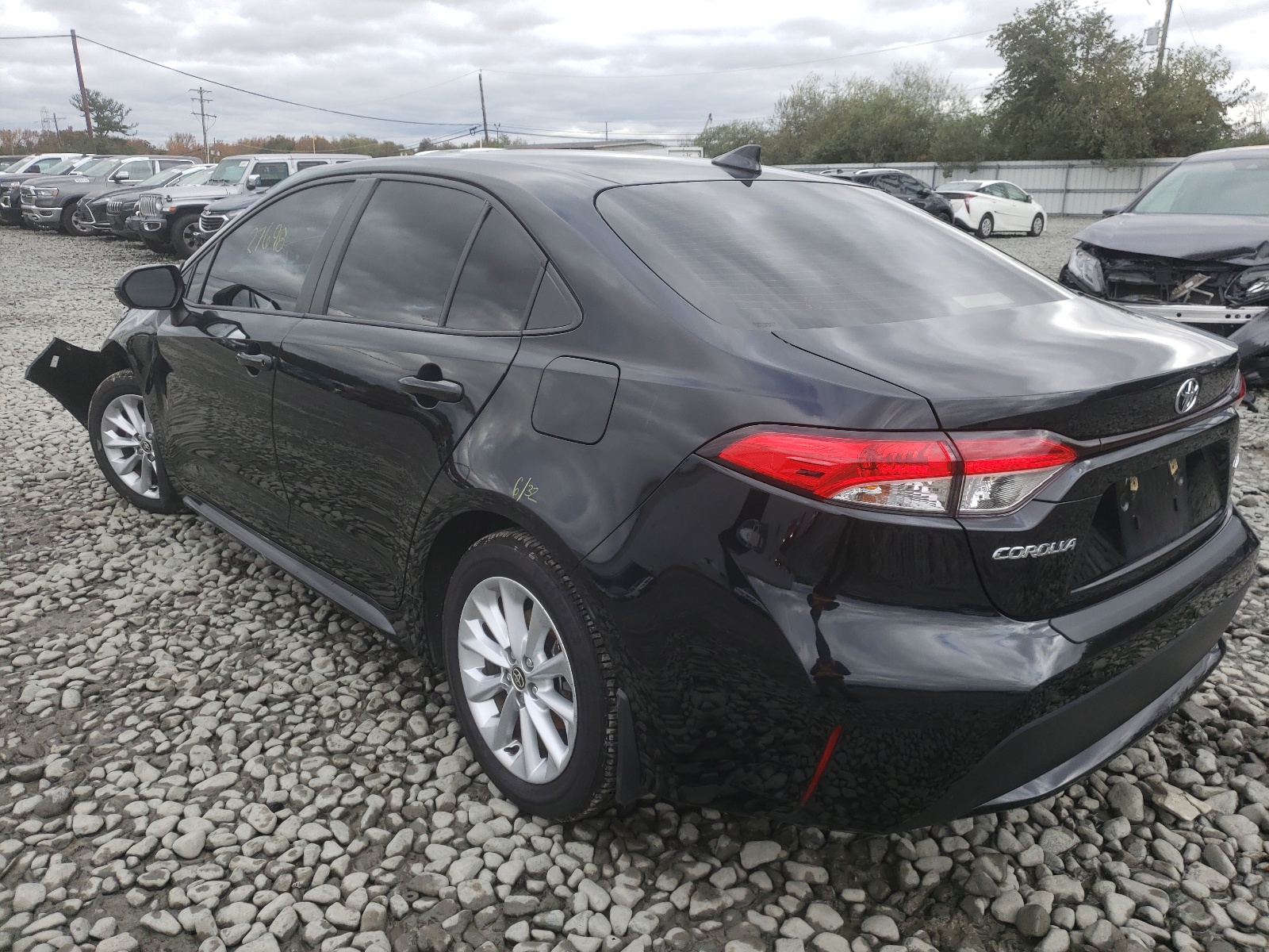 Photo 3 from auction – 2021 TOYOTA COROLLA LE with VIN JTDVPMAE7MJ119604