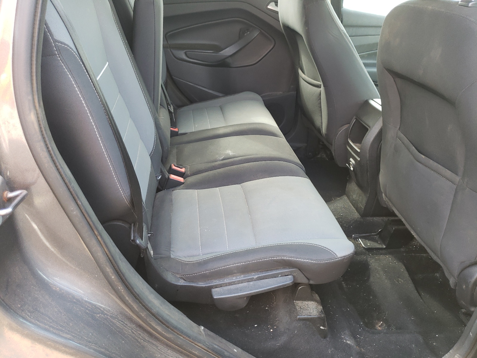 Photo 6 from auction – 2013 FORD ESCAPE SE with VIN 1FMCU0GXXDUD09683