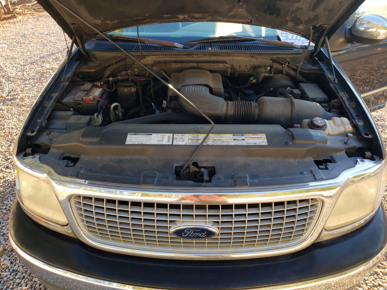 Photo 7 from auction – 1999 FORD EXPEDITION with VIN 1FMRU1866XLA66762