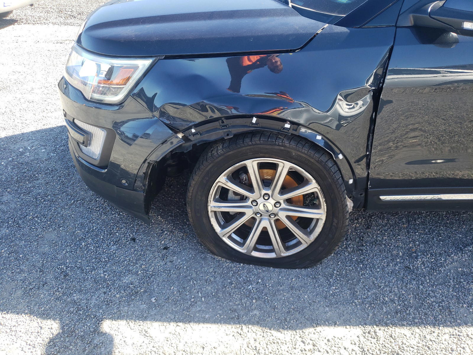 Photo 9 from auction – 2017 FORD EXPLORER L with VIN 1FM5K8FH5HGD96503