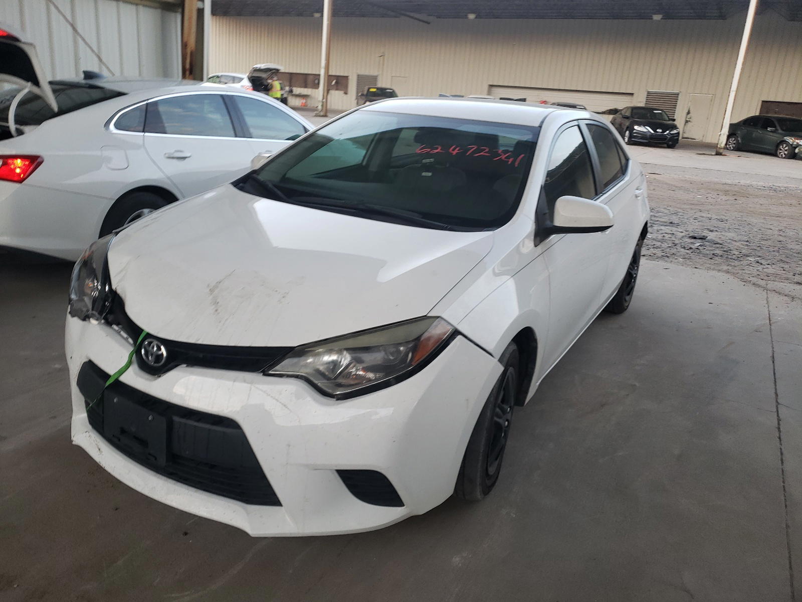 Photo 2 from auction – 2015 TOYOTA COROLLA L with VIN 2T1BURHE0FC472490