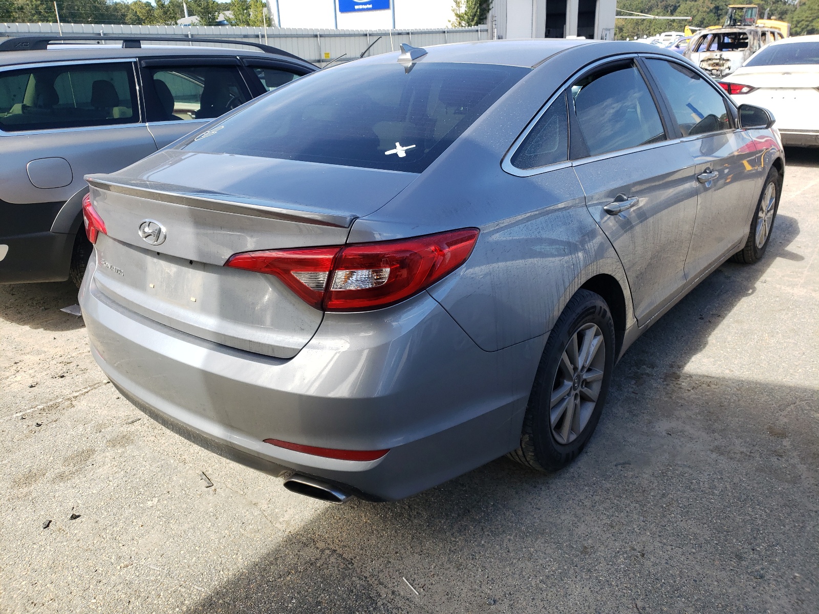 Photo 4 from auction – 2015 HYUNDAI SONATA SE with VIN 5NPE24AF3FH104200