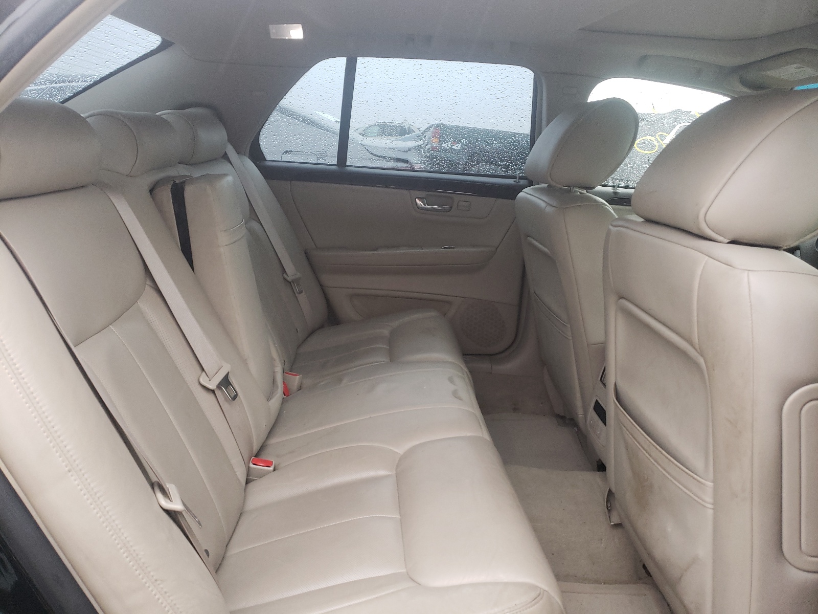 Photo 6 from auction – 2011 CADILLAC DTS LUXURY with VIN 1G6KD5E64BU141806