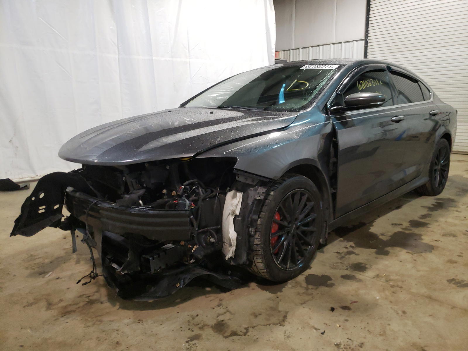 Photo 2 from auction – 2015 CHRYSLER 200 C with VIN 1C3CCCEG0FN624344