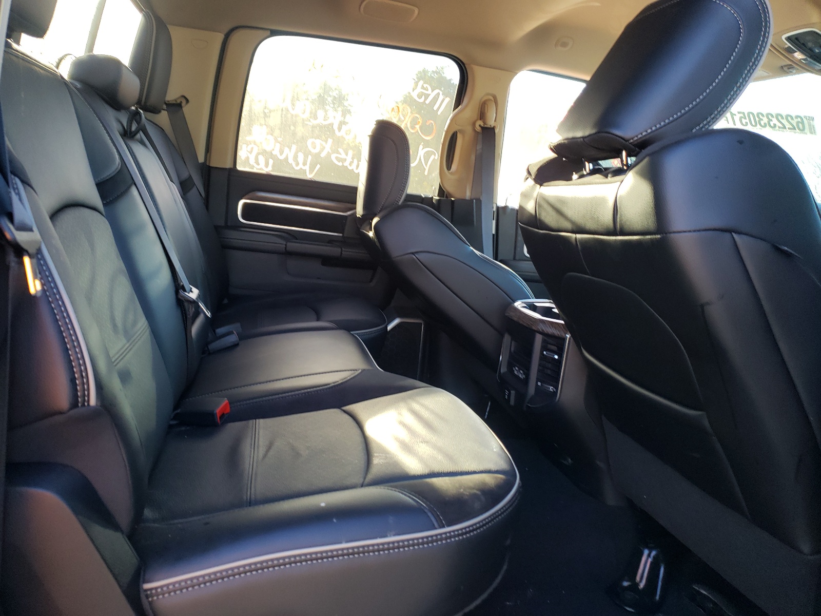 Photo 6 from auction – 2021 RAM 2500 LARAM with VIN 3C6UR5FL3MG569312