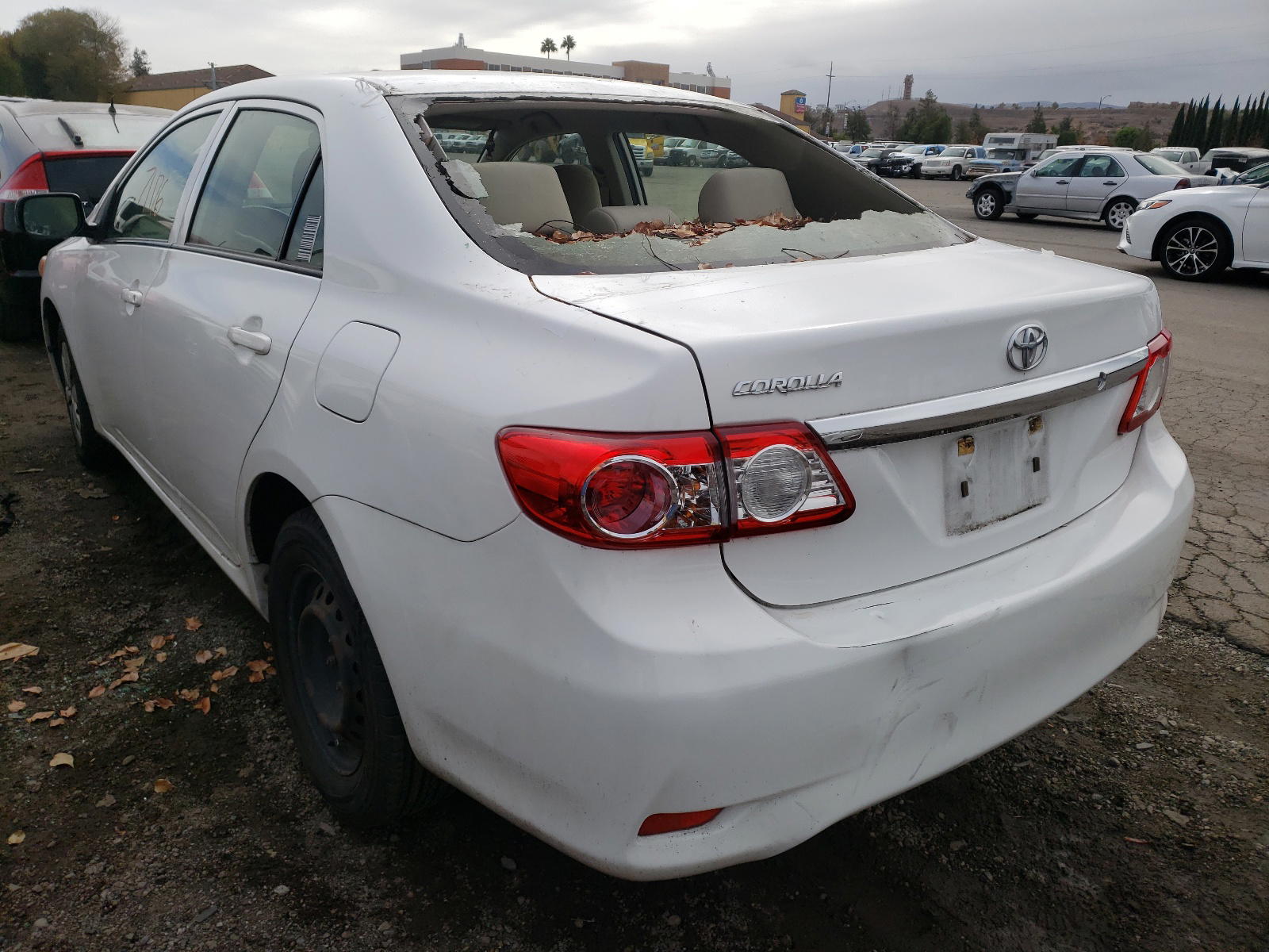 Photo 3 from auction – 2011 TOYOTA COROLLA BA with VIN JTDBU4EE4B9154959