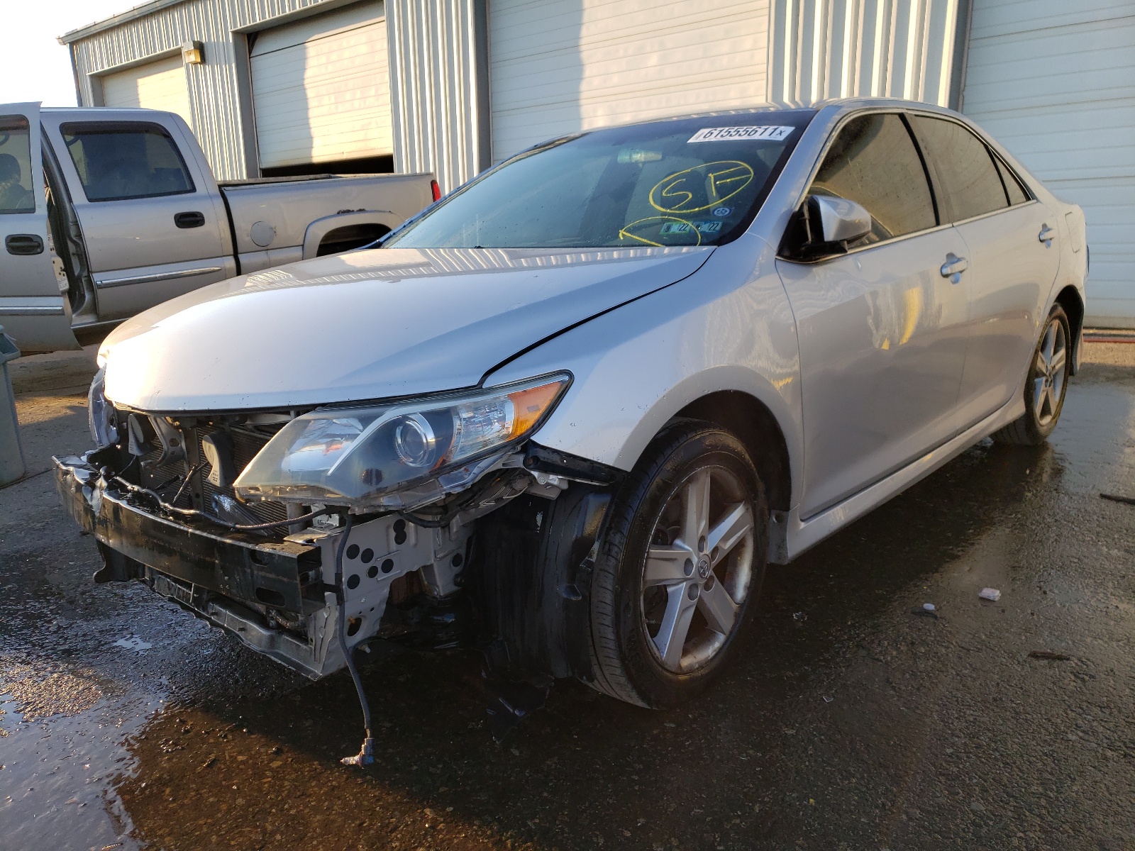 Photo 2 from auction – 2014 TOYOTA CAMRY L with VIN 4T1BF1FK8EU316800