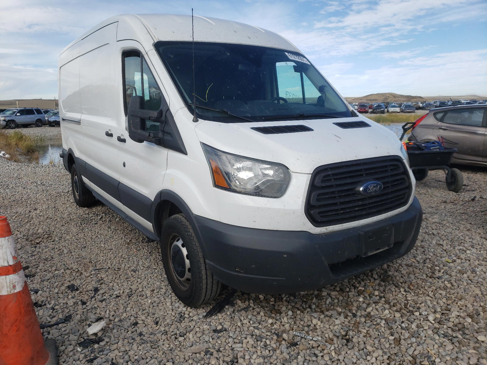 FORD TRANSIT T- 2015 with VIN 1FTNR2CMXFKA02826 - Photo from auction
