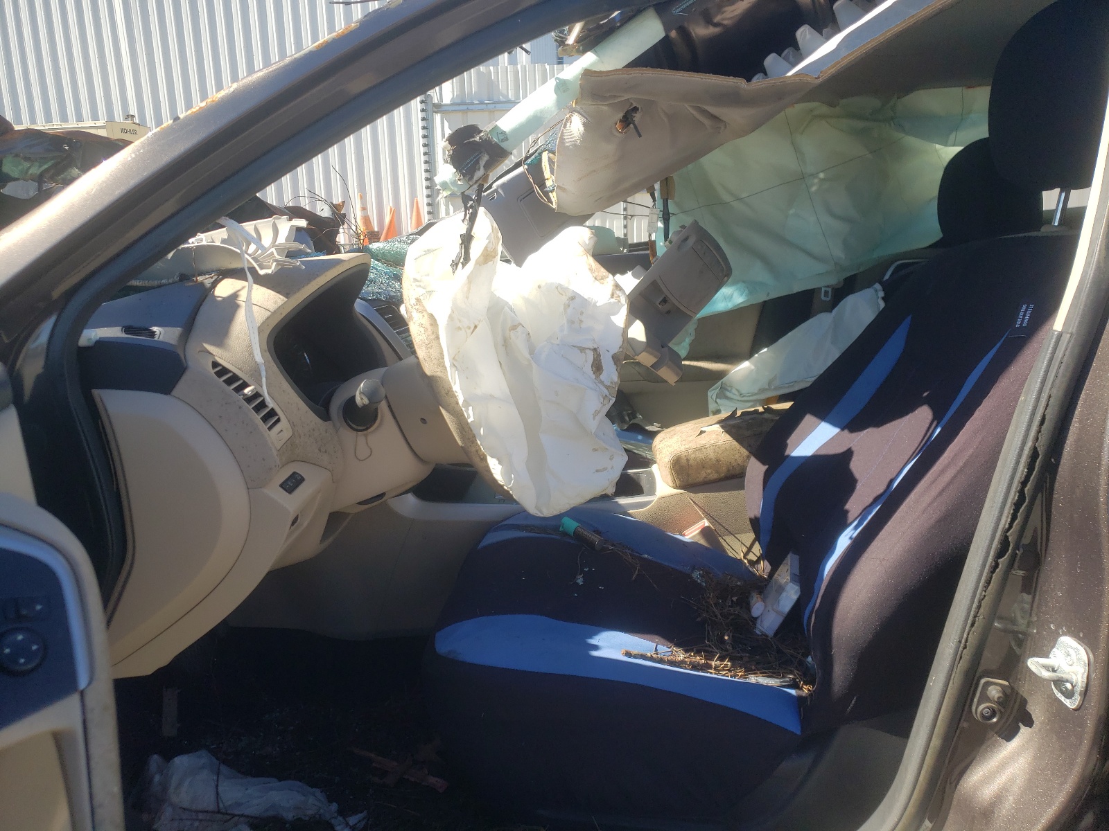 Photo 5 from auction – 2015 NISSAN ALTIMA 2.5 with VIN 1N4AL3AP8FN397483