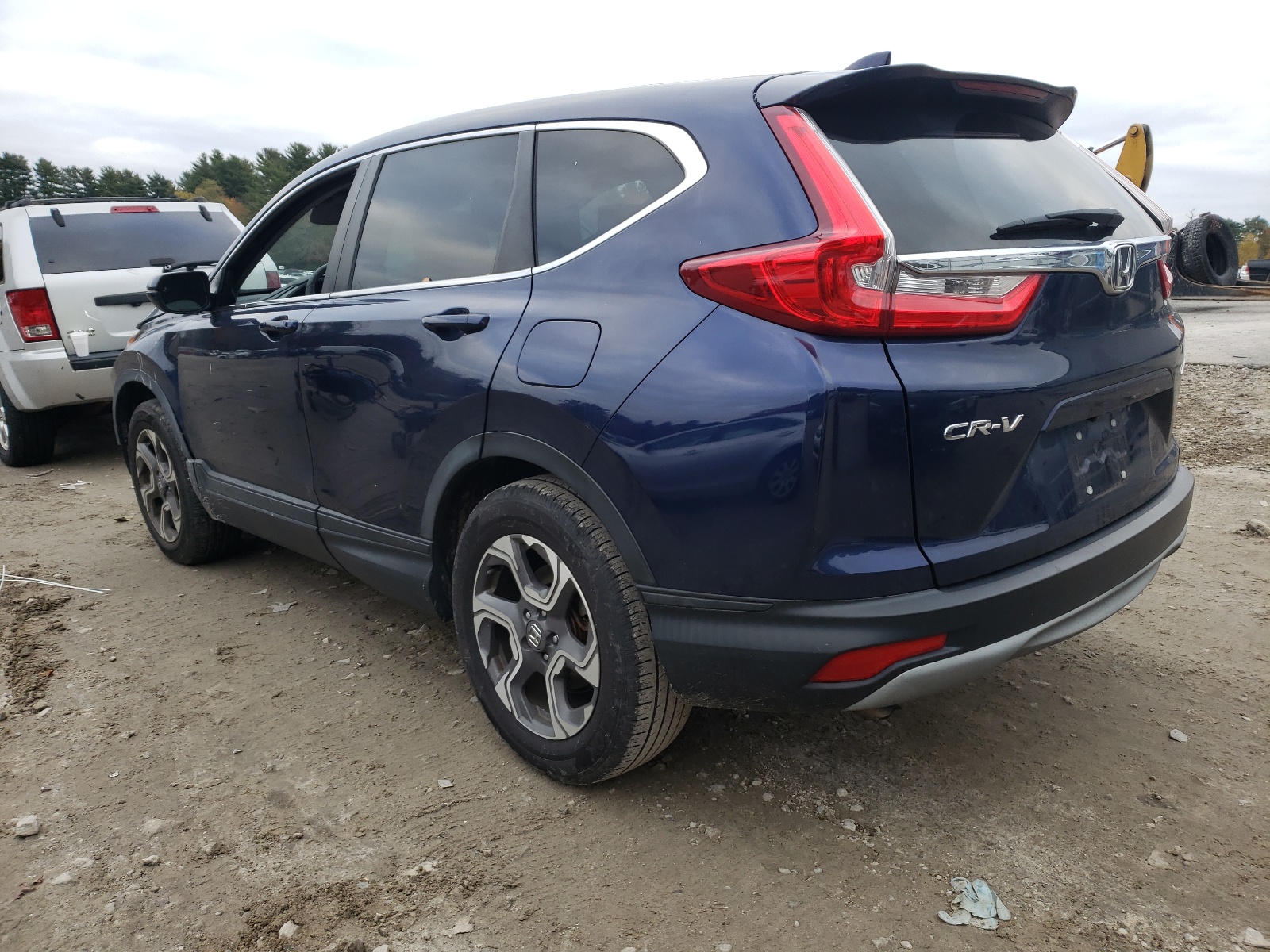 Photo 3 from auction – 2017 HONDA CR-V EX with VIN 5J6RW2H51HL045034