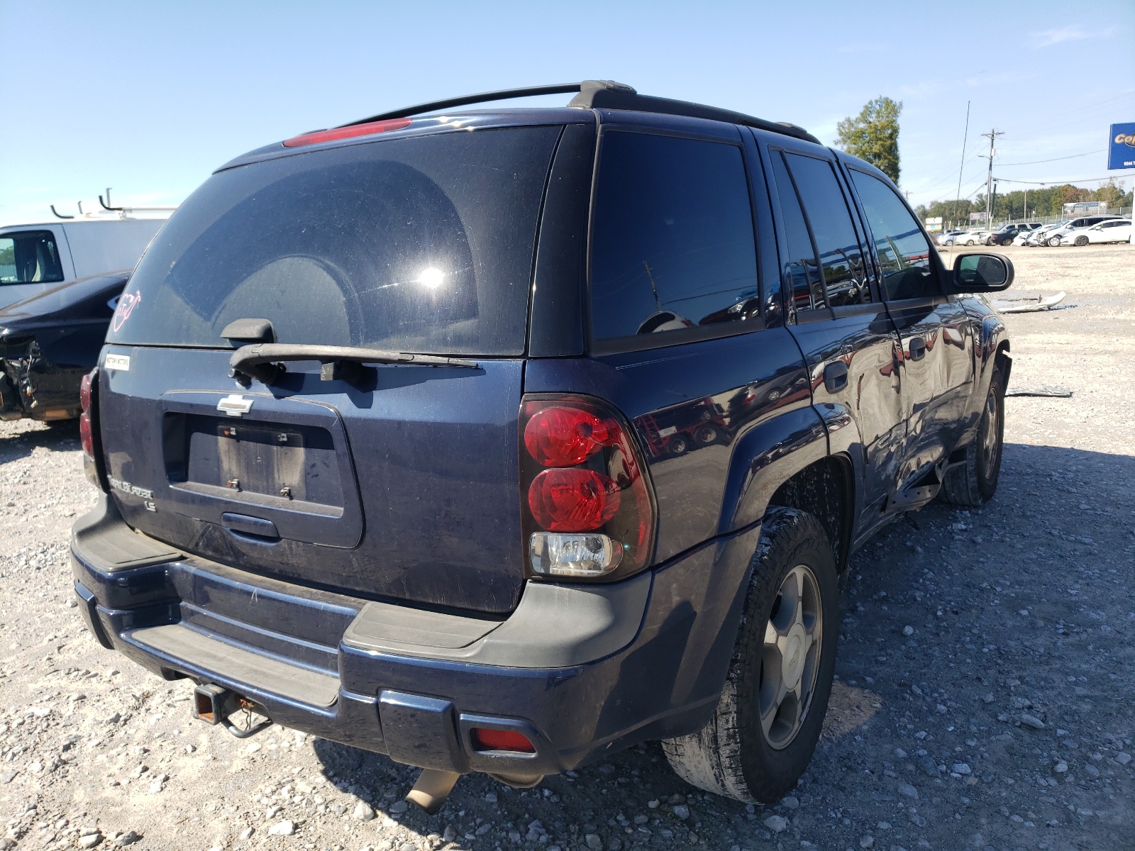 Photo 4 from auction – 2008 CHEVROLET TRAILBLAZE with VIN 1GNDS13S682156131