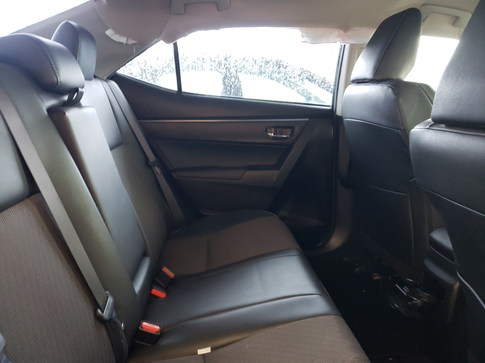Zdjęcie 6 z aukcji – 2016 TOYOTA COROLLA L z VIN 5YFBURHE3GP567403