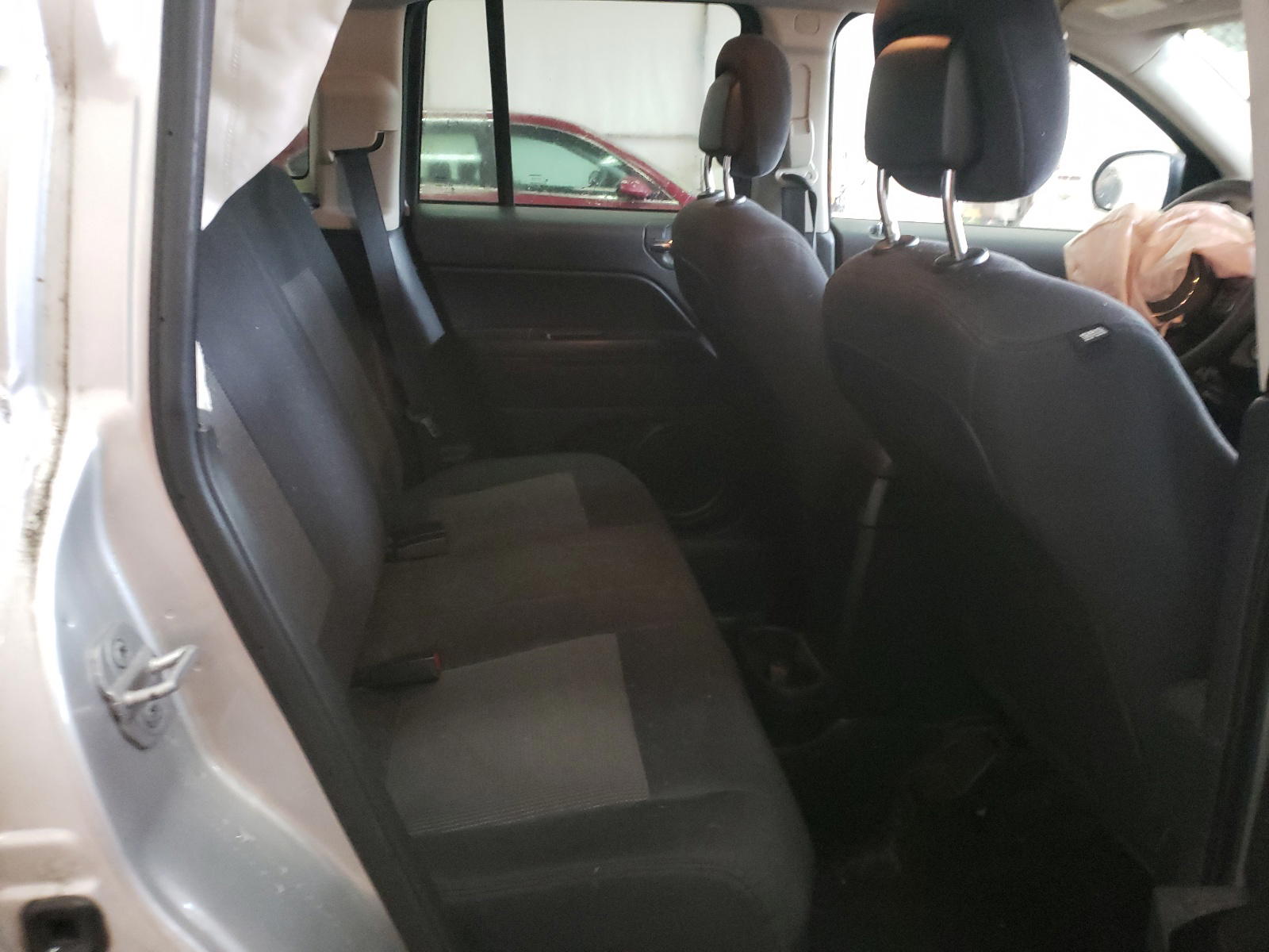 Photo 6 from auction – 2011 JEEP COMPASS SP with VIN 1J4NF1FB3BD163816
