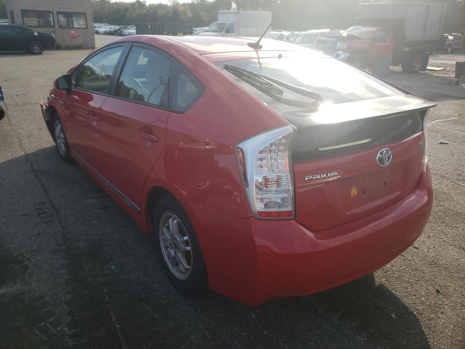 Photo 3 from auction – 2010 TOYOTA PRIUS with VIN JTDKN3DU2A0243111