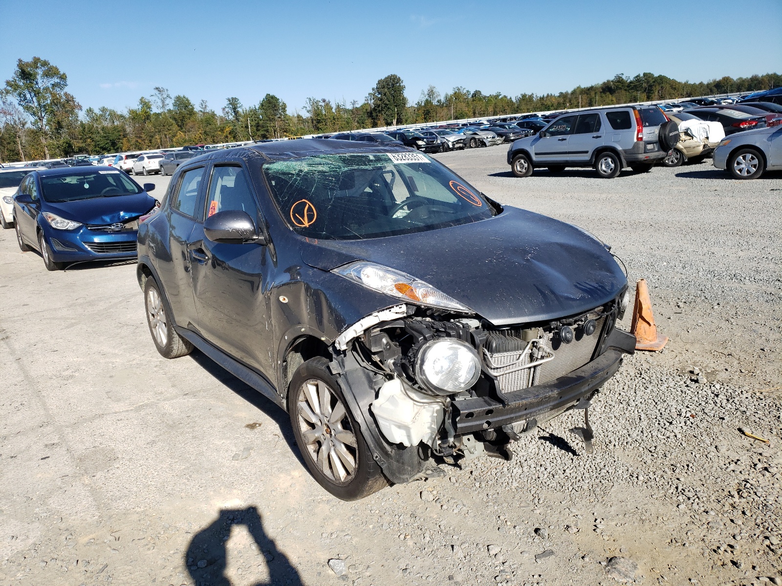 NISSAN JUKE S 2013 with VIN JN8AF5MR0DT218473 - Photo from auction
