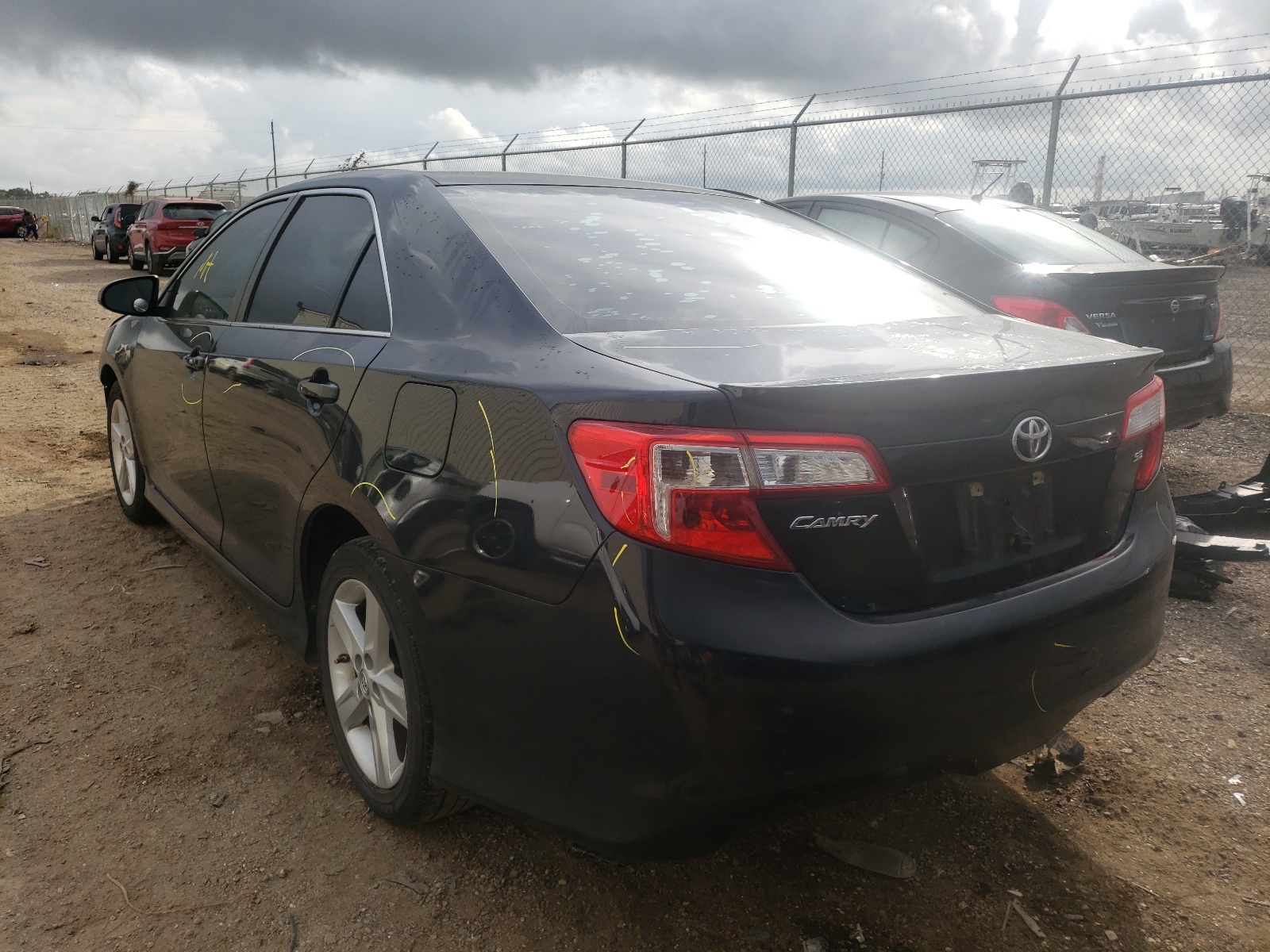 Photo 3 from auction – 2014 TOYOTA CAMRY L with VIN 4T1BF1FK8EU319616
